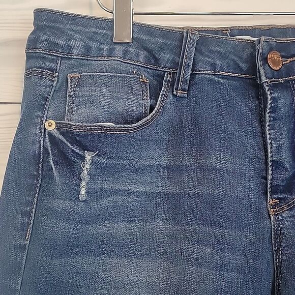 Royalty blue denim straight leg jeans floral embroidery Women's Size 12 - Picture 5 of 14